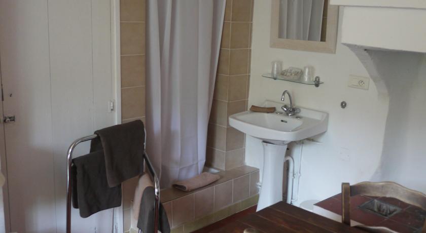 Auberge Des Seguins Buoux Habitación foto
