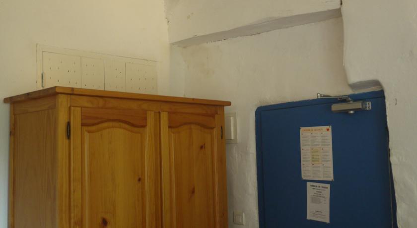 Auberge Des Seguins Buoux Habitación foto
