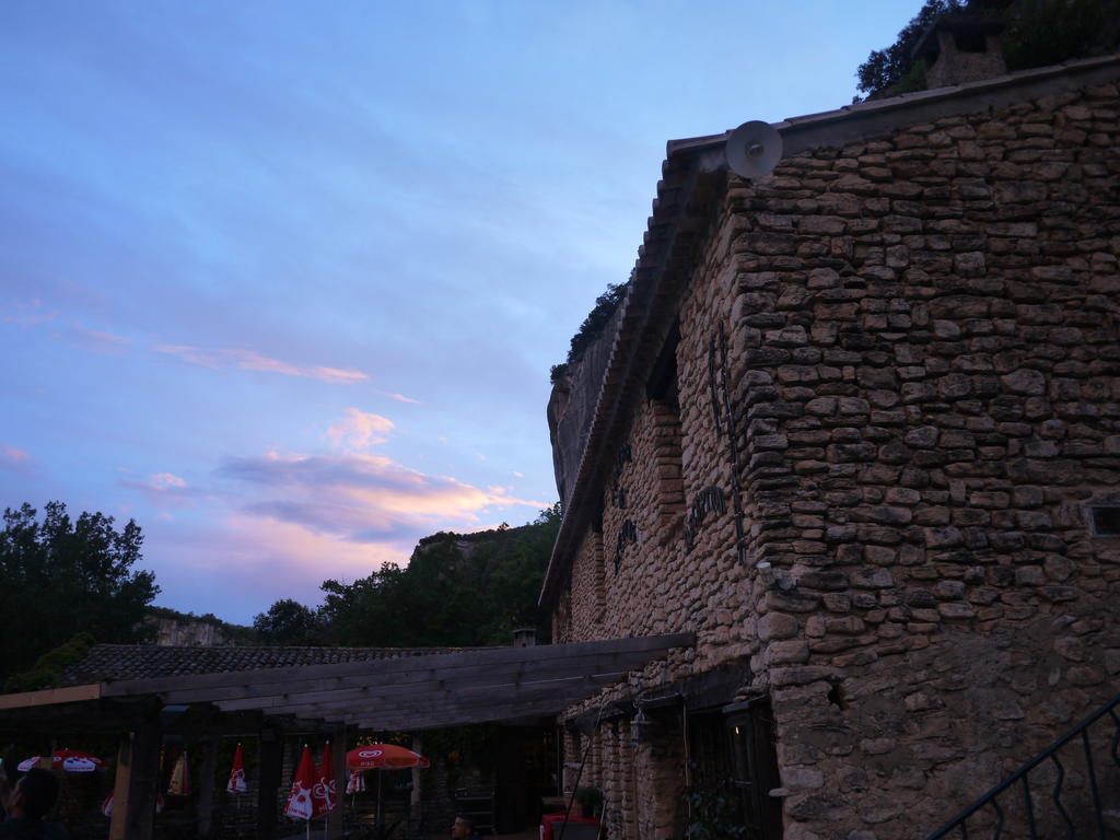 Auberge Des Seguins Buoux Exterior foto